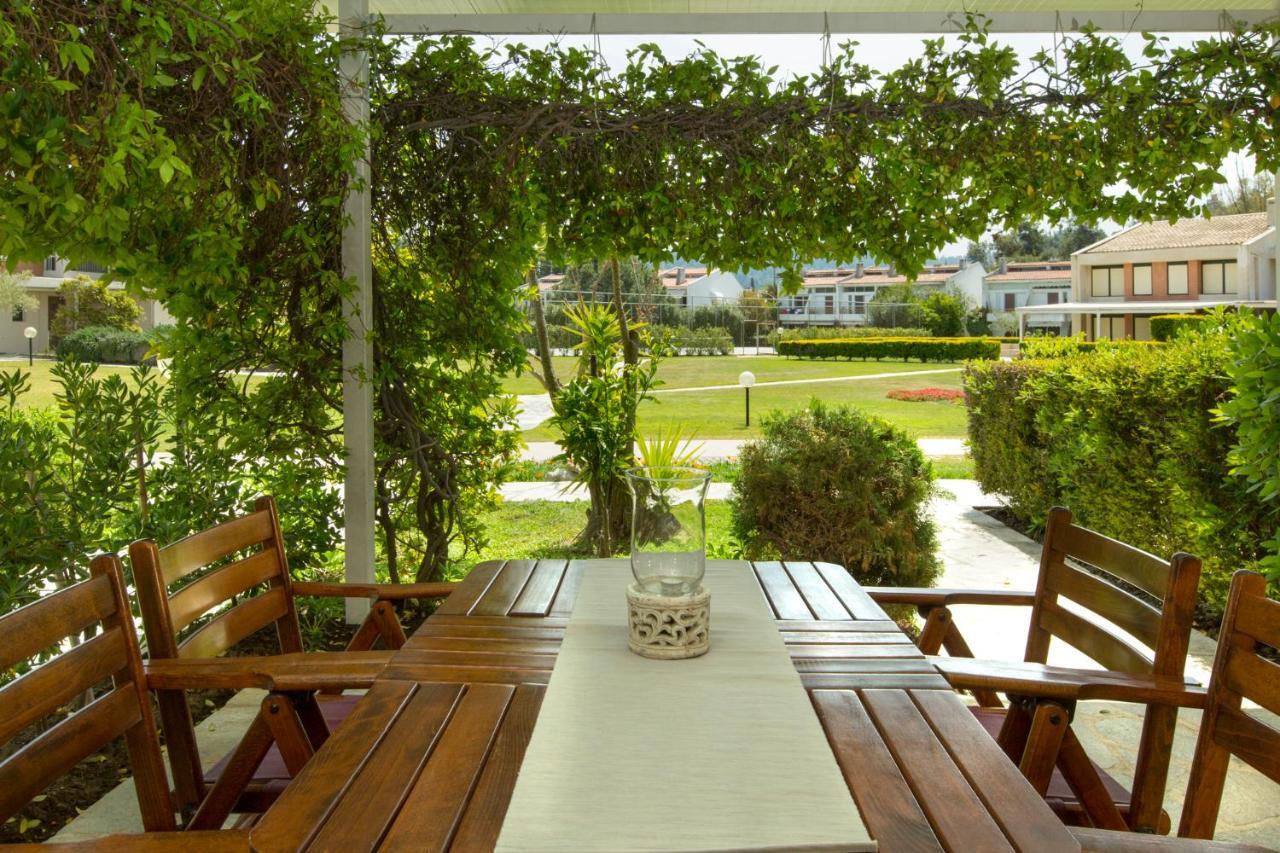 Villa Dihtia On The Sea 佩科霍里 外观 照片